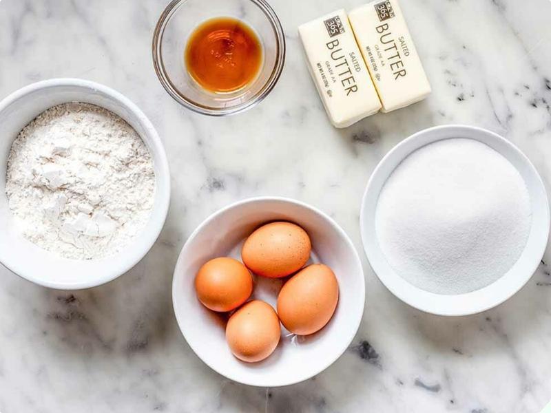 Bánh bông lan trứng muối bao nhiêu calo? Cách để ăn bánh mà không tăng cân? 1