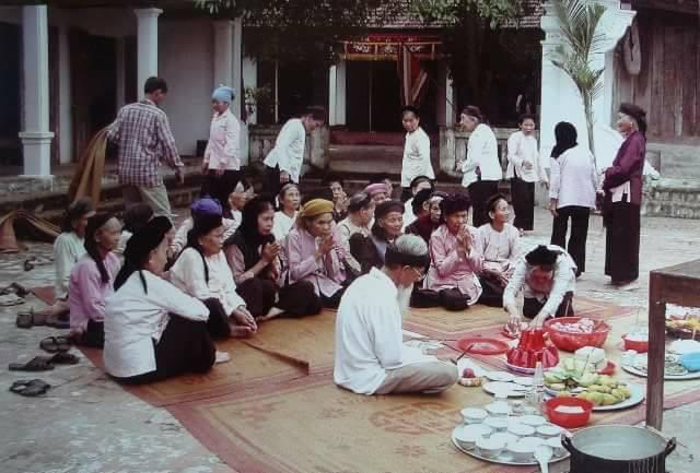 Văn khấn vào hè cho người mới mất và lễ vật cần chuẩn bị