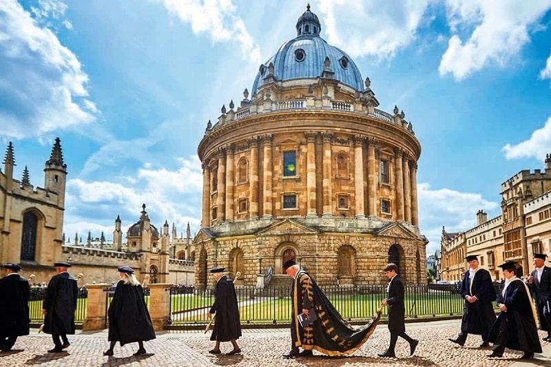Đại học Oxford Anh Quốc: Điều kiện, chi phí và học bổng