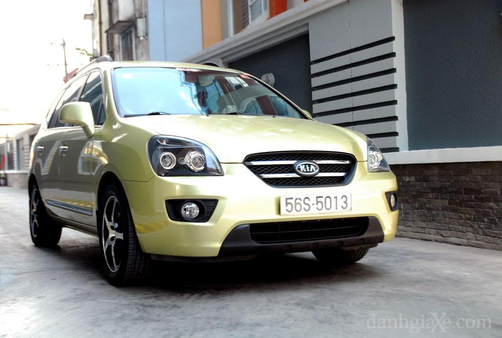 Đánh giá xe KIA Carens 2010