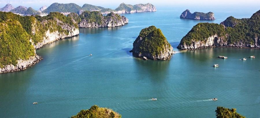 Lan Ha Bay, A Comprehensive Guide to Vietnam’s Breathtaking Paradise