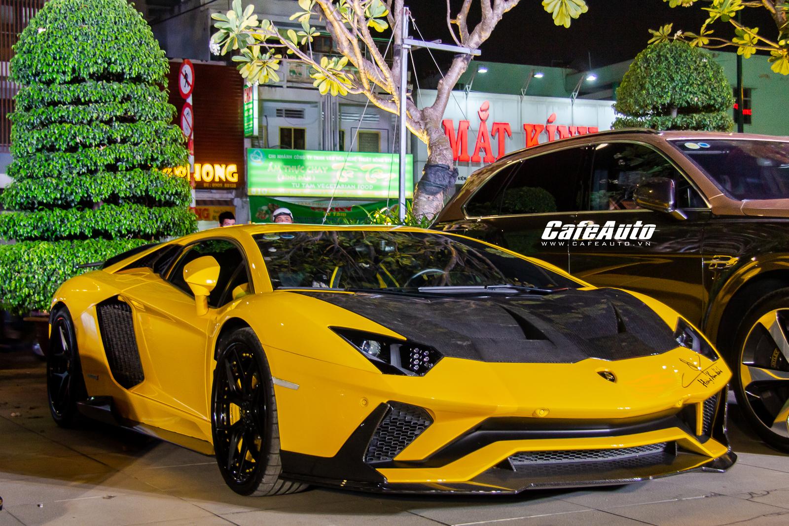 Lamborghini Aventador S màu đen duy nhất Việt Nam: giá lăn bánh gần 45 tỷ