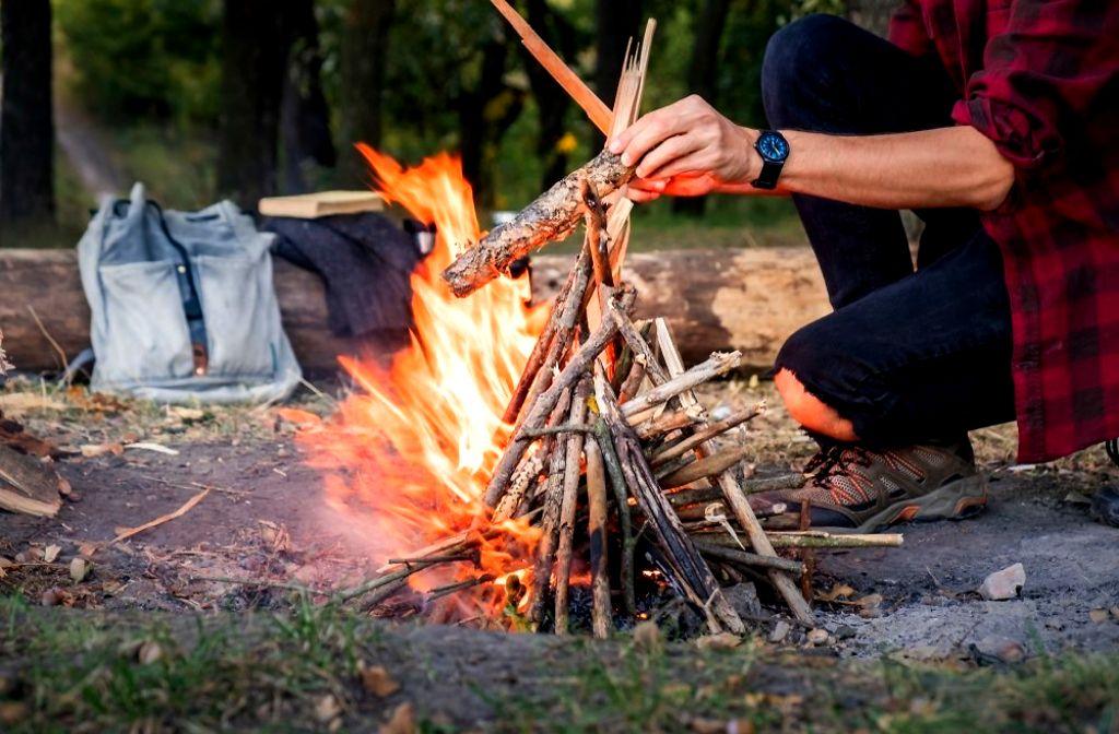 5 Cách Tạo Ra Lửa Đợn Giản Và Nhanh Đến Không Ngờ Cho Các Tin Đồ Xê Dịch