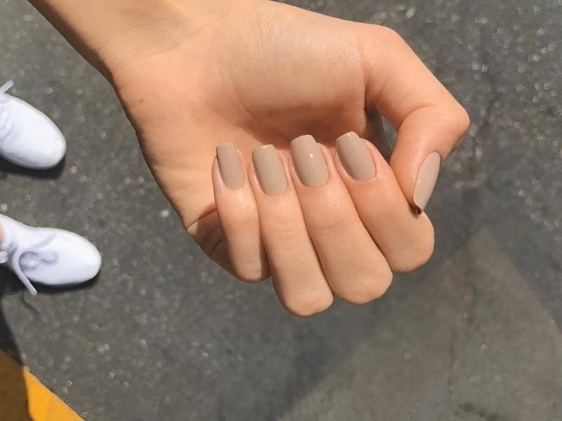 Mẫu nail màu be