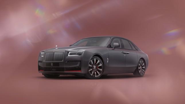 Xế sang Rolls-Royce Ghost Prism kỷ niệm 120 năm thành lập hãng