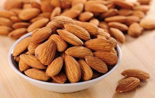 Ăn hạt hạnh nhân có tác dụng gì? hạnh nhân làm chậm quá trình lão hóa của cơ thể