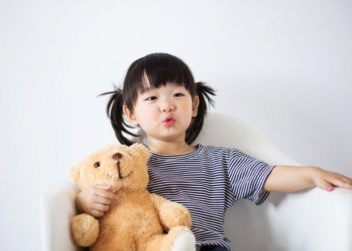 Top 20+ kiểu tóc đẹp cho bé gái đến trường và đi chơi
