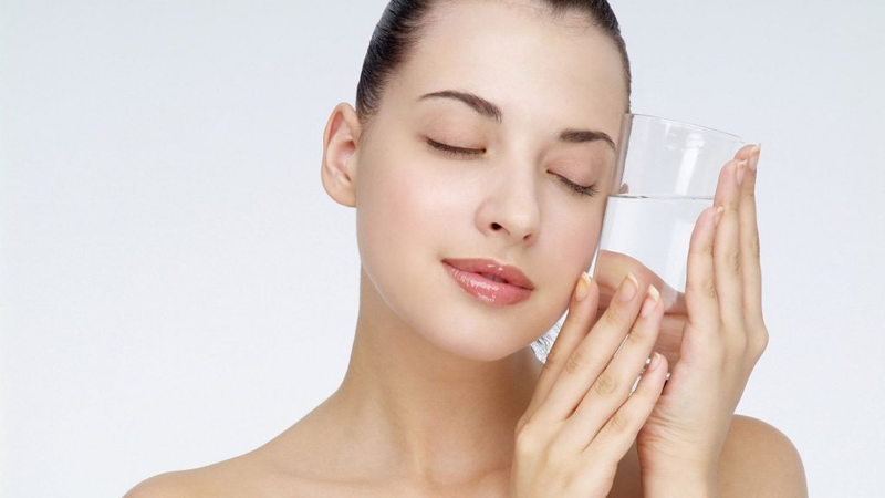 Uống nước đúng cách: Bí quyết để có sức khỏe tốt