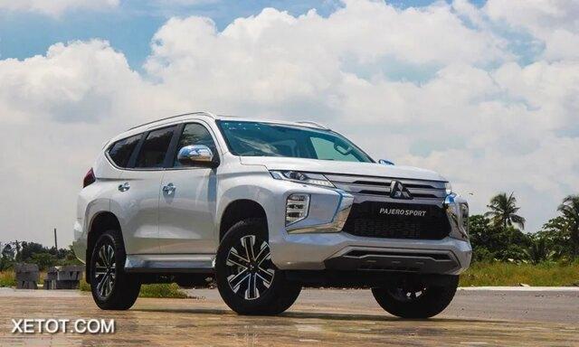Mitsubishi Pajero Sport 2022: Giá bán mới nhất, Đánh giá thông số kỹ thuật