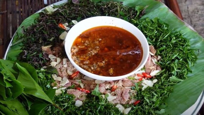 Hướng dẫn làm nộm cá chép giòn lạ miệng, độc đáo