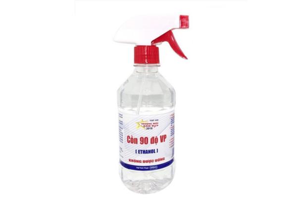5 cách tẩy vết băng dính trên kính hiệu quả